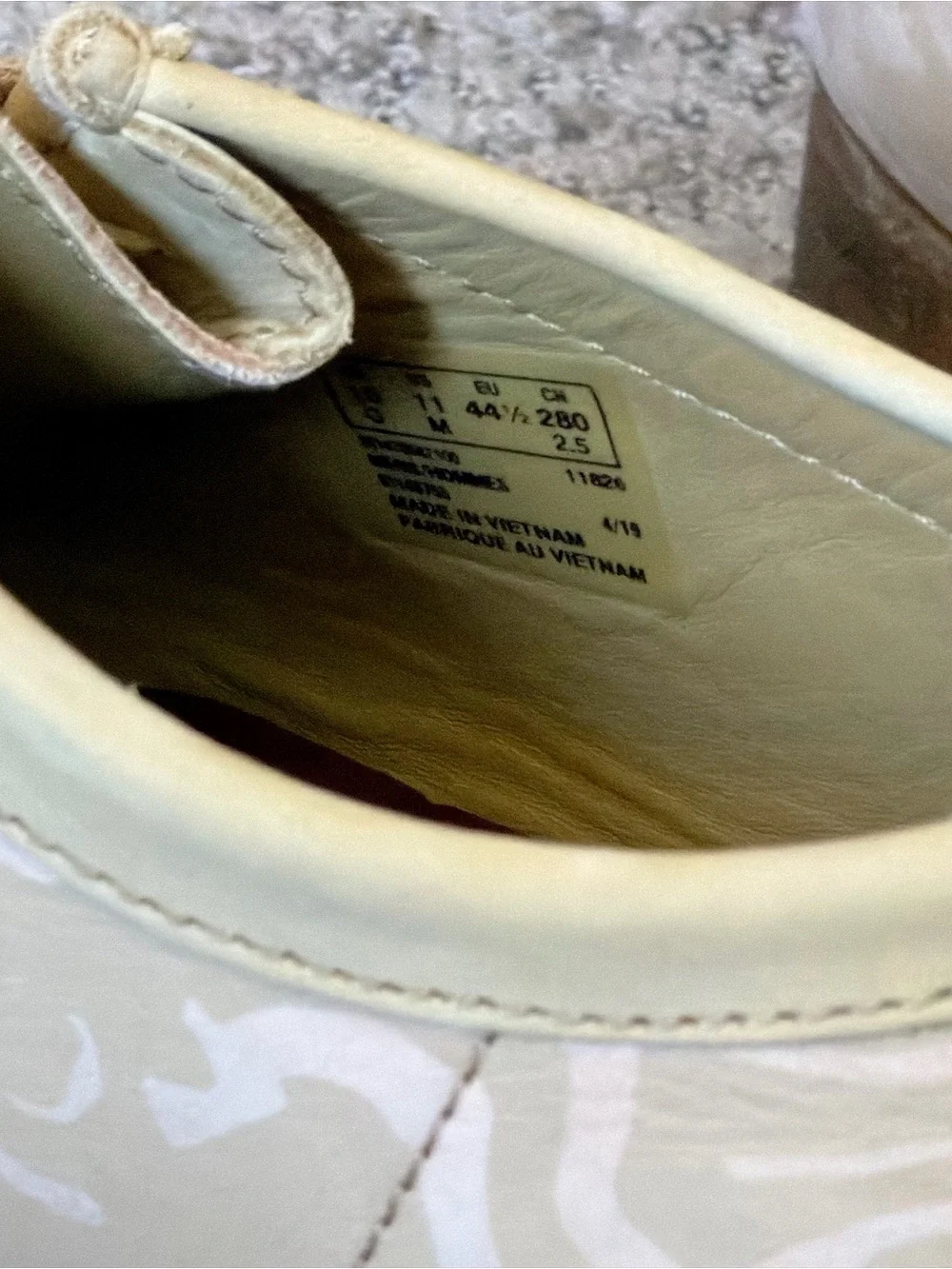 Barely Worn Clarks Originals Wallabees Wu Wear 2019 Size 11 Wu Tang Clan
